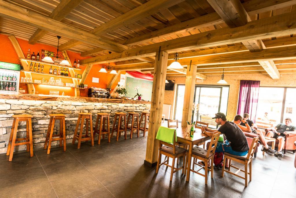 Auberge de jeunesse Soca Rocks